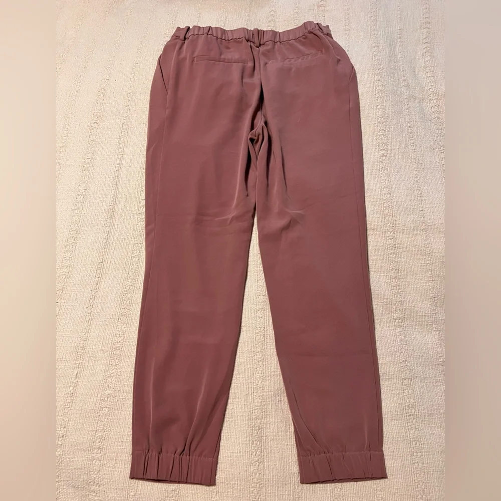 Pink Slacks - Picture 4 of 5